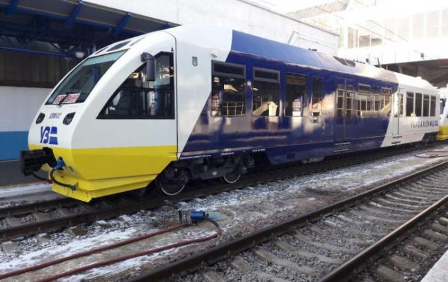 Завтра начнет курсировать железнодорожный экспресс в аэропорт "Борисполь"