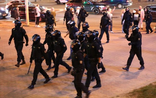 Правозащитники сообщают о 135 задержанных на протестах в Беларуси