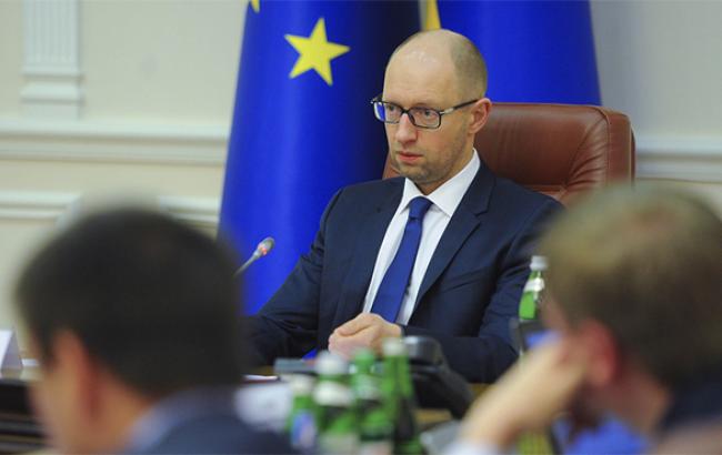 Яценюк допускает падение ВВП Украины на 7% в 2014 г