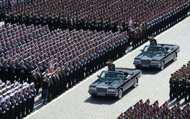 В Москве стартовал военный парад