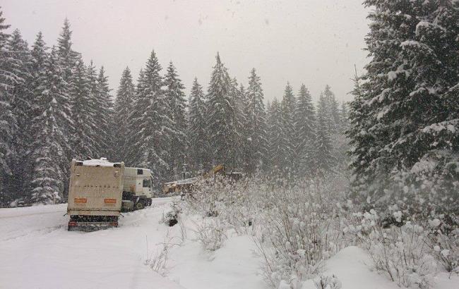 Из-за непогоды существенно усложнен проезд к 87 населенным пунктам, - "Укравтодор"