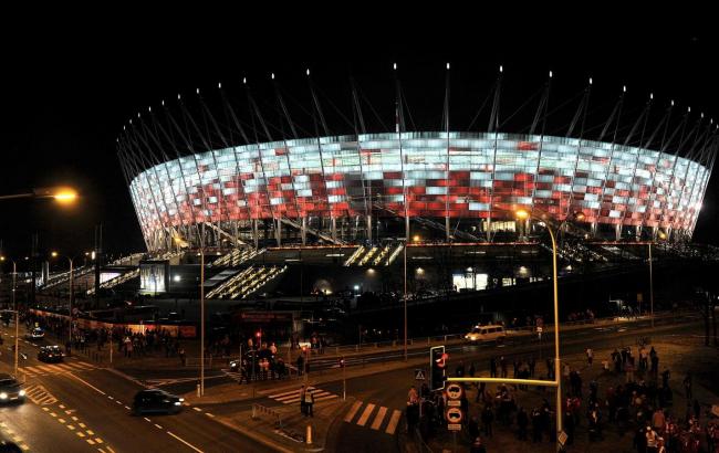 Польща спростила оформлення віз українським уболівальникам на фінал Ліги Європи