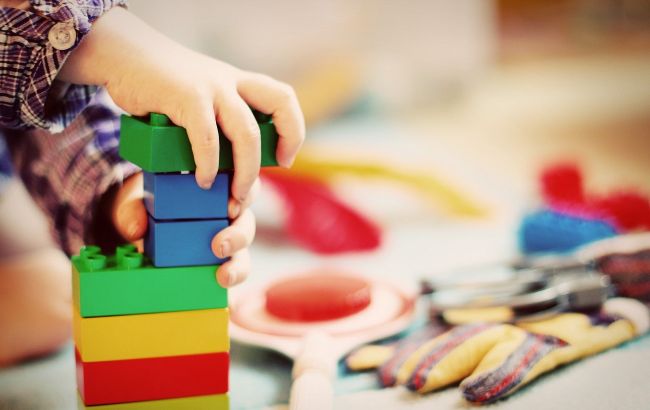 Под Запорожьем медсестра детсада прописала ребенку мазь для котов: последствия лечили долго