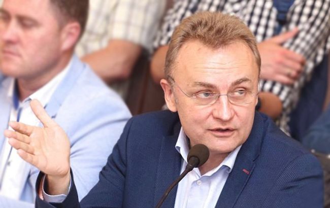 Справа Садового повязана з операціями із земельними ділянками, - джерело