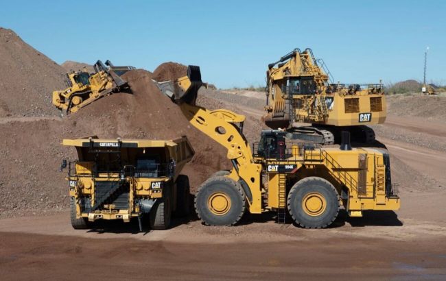 Один из крупнейших производителей техники Caterpillar приостанавливает деятельность в РФ