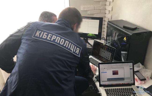 Киберполиция разоблачила украинского хакера во взломе компьютеров мировых банков и отелей