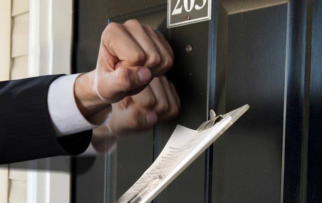 Минюст намерен ввести электронный арест банковских счетов