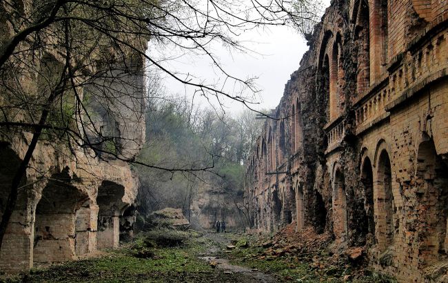Самые мистические места в Украине: куда поехать, чтобы встретить призраков