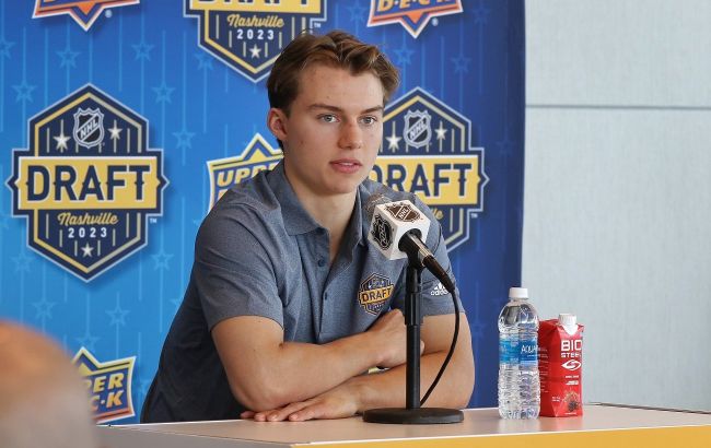 Аутсайдер НХЛ підписав контракт зі спадкоємцем Гретцкі