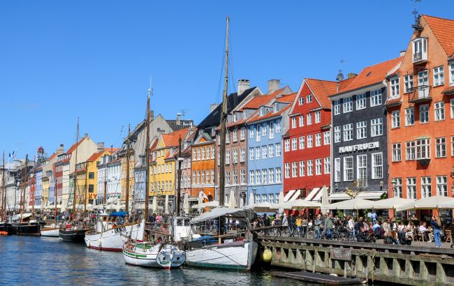 У Данії посилюють карантин