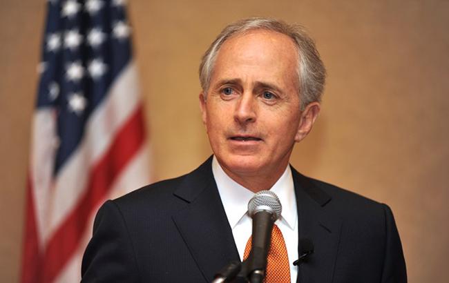 Американський сенатор заявив про ризик "третьої світової війни" через Трампа