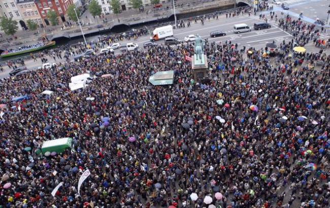 У Данії близько 30 тис. осіб провели акцію на підтримку біженців