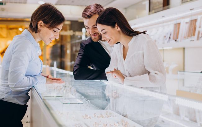 Які ювелірні вироби не можна повернути назад в магазин: це варто знати