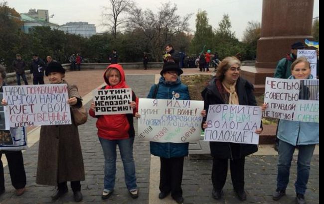 На митинге против войны РФ в Сирии были задержаны 2 человека