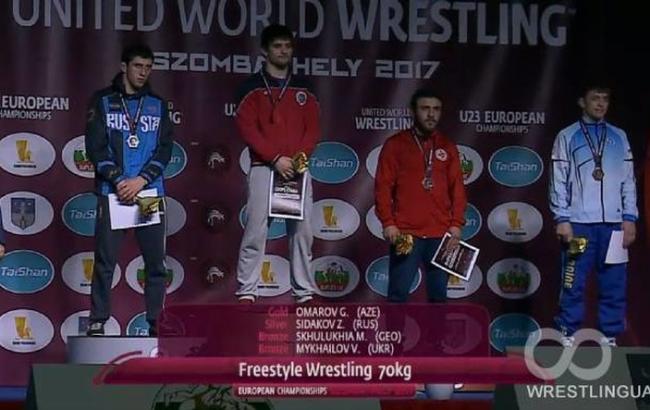 Украинец добыл бронзовую медаль чемпионата Европы по спортивной борьбе