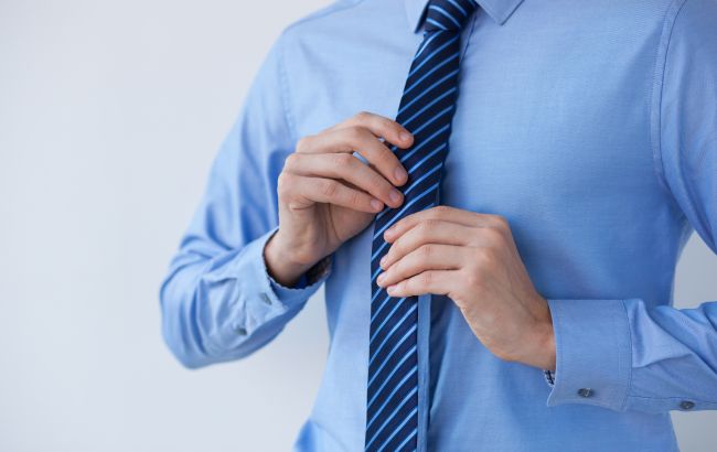 Как галстук может навредить здоровью мужчины: пережимает сосуды и собирает бактерии