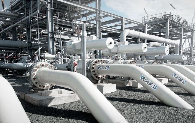 Правительство Германии взяло под управление дочернее предприятие "Газпрома"