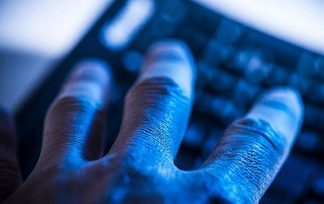 Украинские хакеры взломали девять сайтов ДНР в День победы