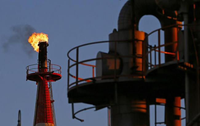 Цены на нефть Brent опустились ниже 49 долл./баррель