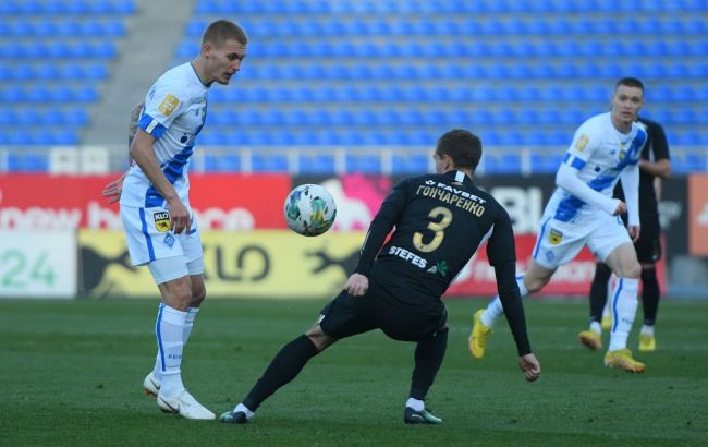 "Динамо" в меншості не змогло переграти "Колос" у Києві