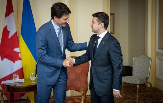 Зеленский анонсировал упрощение визового режима с Канадой