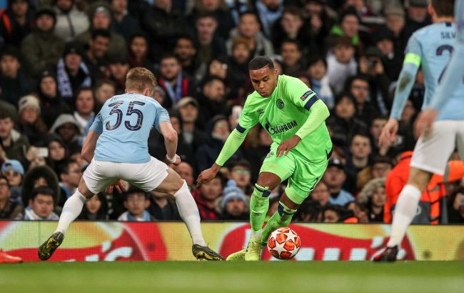 "Шальке" потерпел крупнейшее поражение для немецких клубов в Лиге чемпионов