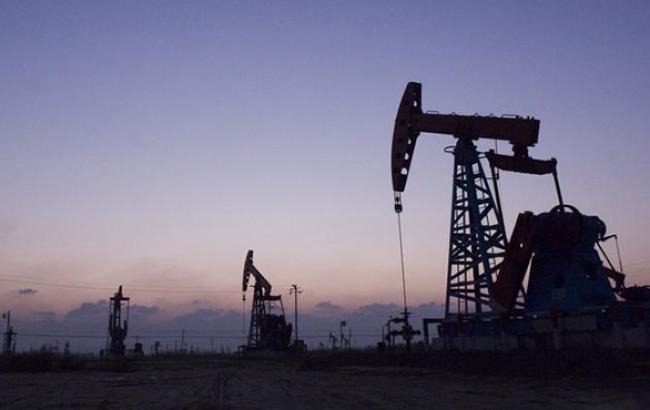 Цены на А-95 на крупнооптовом рынке Украины 20 ноября снизились в среднем на 270 грн