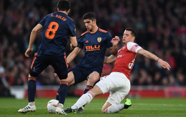 Валенсия - Арсенал: прогноз букмекеров