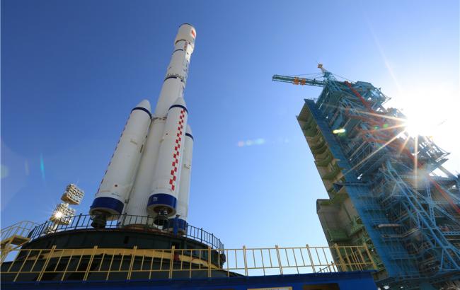 Китай отправил на орбиту обитаемую космическую лабораторию