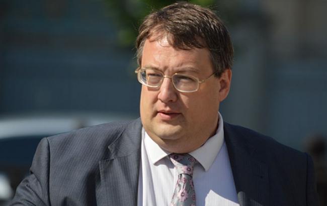 В МВД назвали провокацией попытку спилить забор под АПУ