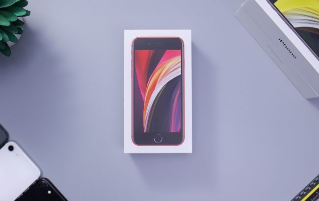 Дизайн iPhone SE 4 показали на видео задолго до анонса (фото, видео)