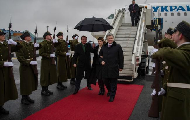 Порошенко прибыл в Эстонию с рабочим визитом