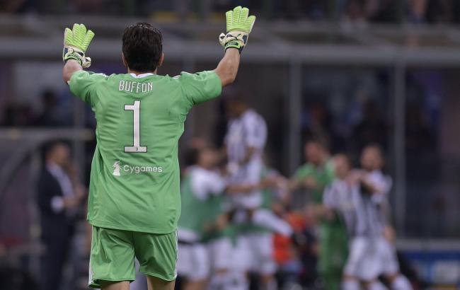 Буффон дискваліфікований на три матчі в єврокубках