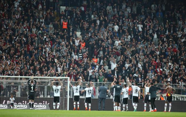 "Бешикташ" відмовився догравати півфінал Кубка Туреччини з "Фенербахче"