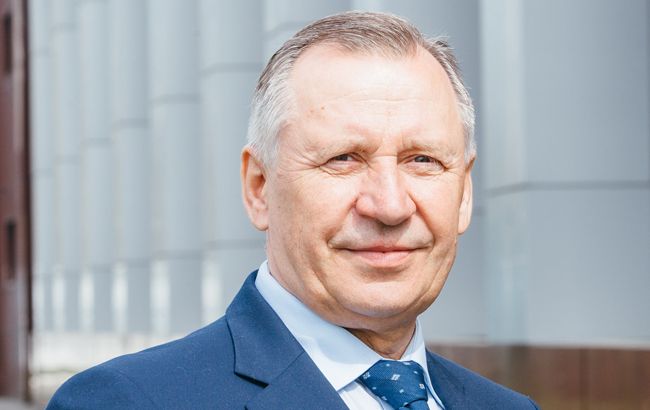 Хищение кредита НБУ: члена совета банка отпустили под домашний арест