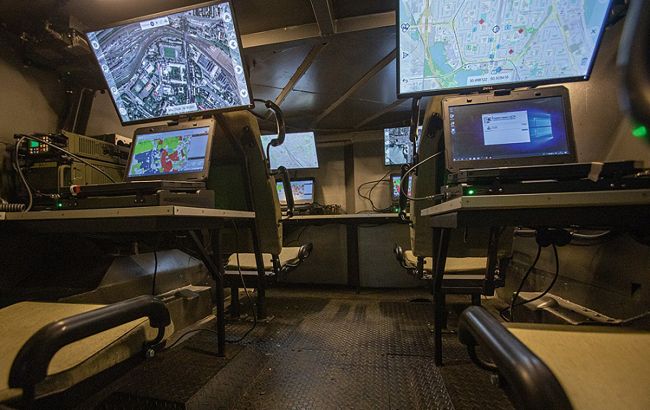 Україна прийняла на озброєння новітню вітчизняну систему управління: подробиці