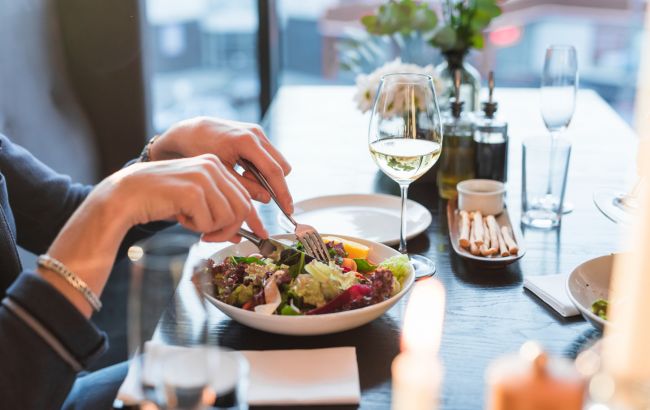 Коли найкраще вечеряти, щоб не нашкодити фігурі: Аніта Луценко назвала ідеальний час