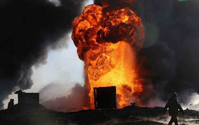 В Индонезии горит нефтяная скважина десятки погибших и раненых