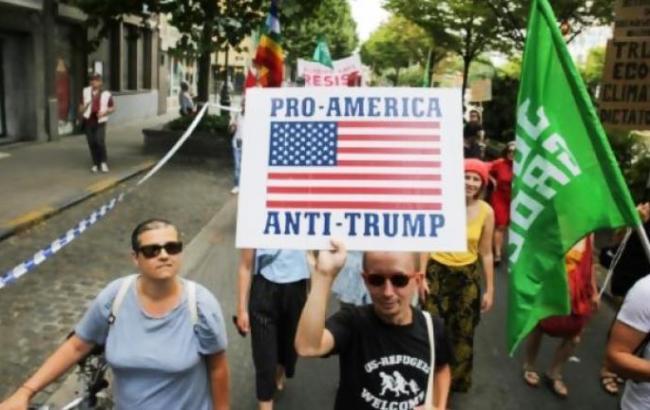 У Брюсселі відбувся мітинг проти приїзду Трампа на саміт НАТО