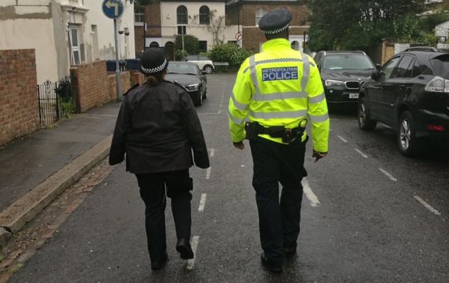 В Лондоне в метро задержан вооруженный ножом мужчина