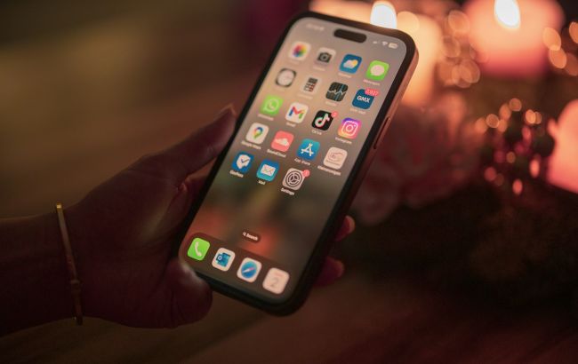 Як зробити екран вашого iPhone більш зручним для читання: 10 корисних порад