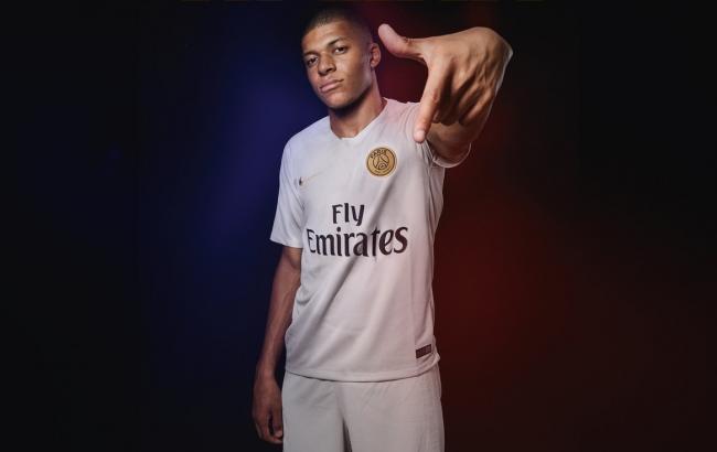 Мбаппе сменил игровой номер в ПСЖ