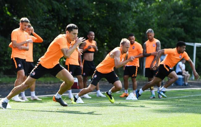 Четверо футболистов "Шахтера" пропустили тренировку перед игрой с "Динамо"