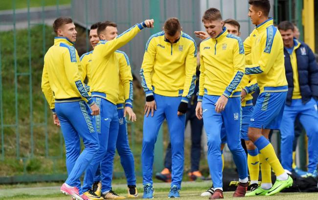 Украина - Словакия: прогноз букмекеров