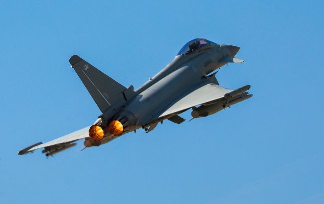 Самолеты Британии перехватили истребители РФ над Черным морем