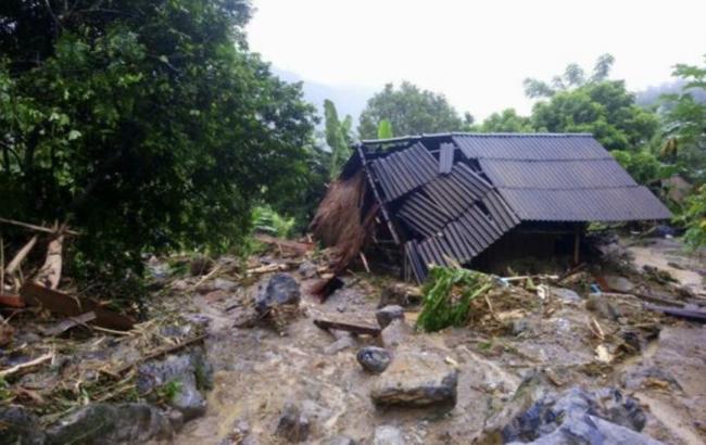 Количество жертв в результате наводнения во Вьетнаме превысило 70