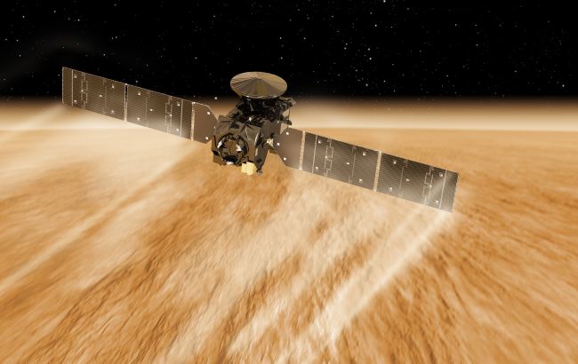 Европейское космическое агентство показало ледяной кратер на Марсе: удивительное фото