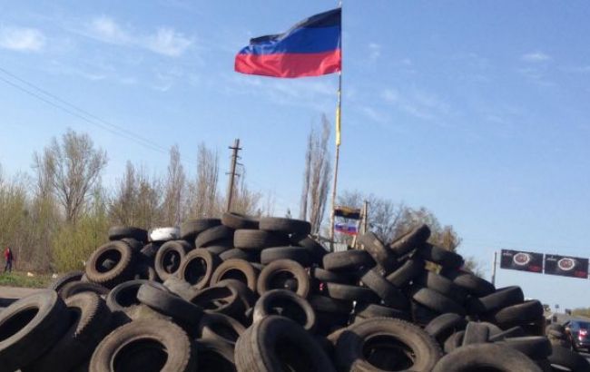 У ЛНР заявили про дефіцит рублів, доларів і євро