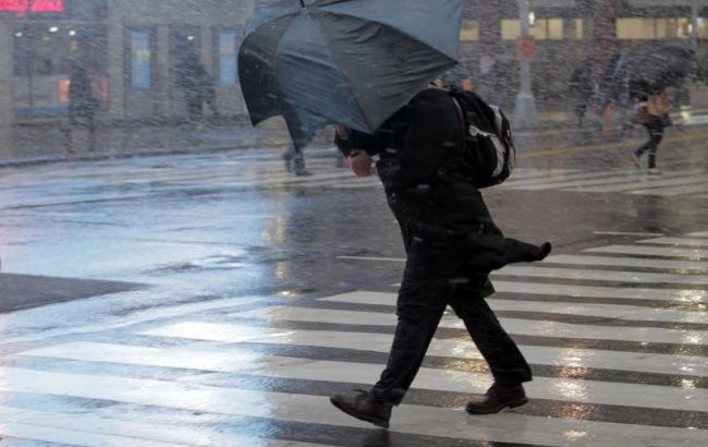 КГГА объявила о штормовом предупреждении в Киеве на 11 ноября