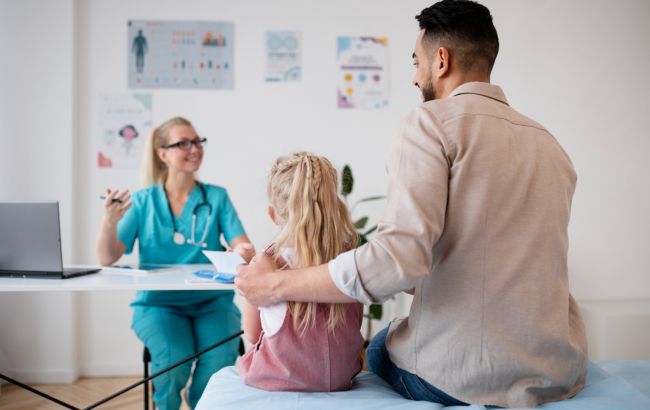 Що має насторожити під час розмови з сімейним лікарем: це важливо знати